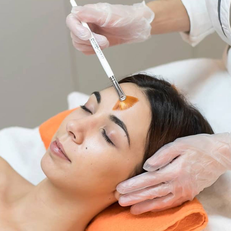 TRATAMIENTOS FACIALES Noemí Azor Centre Mèdic-Estètic a La Garriga